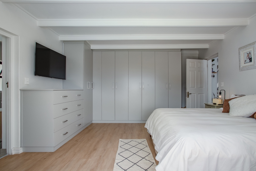 4 Bedroom Property for Sale in Paarl South Western Cape